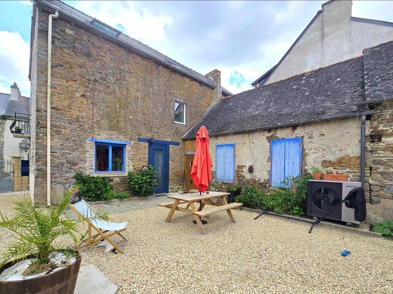 Maison traditionnelle - 125 m² - 4 pièces