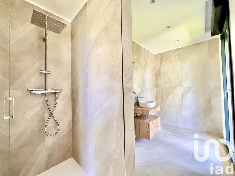 Maison - 175 m² - 7 pièces