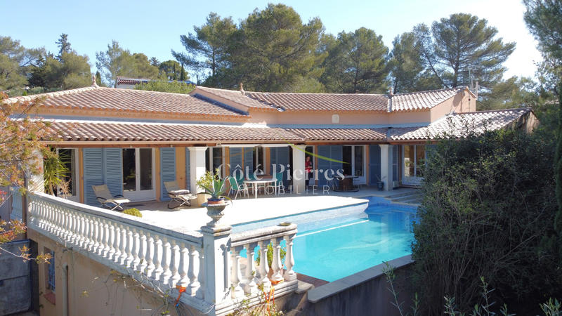 Villa - 164 m² - 4 pièces