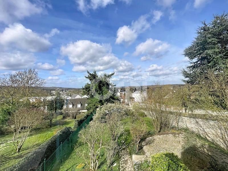 Maison - 172 m² - 6 pièces