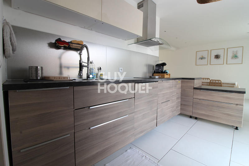 Maison - 126 m² - 6 pièces