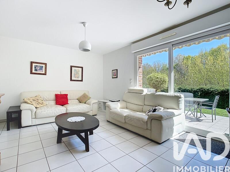 Maison - 227 m² - 12 pièces