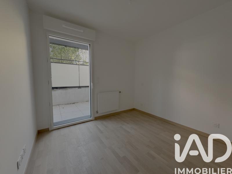Appartement - 99 m² - 4 pièces