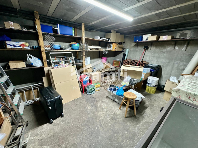 Maison - 140 m² - 7 pièces