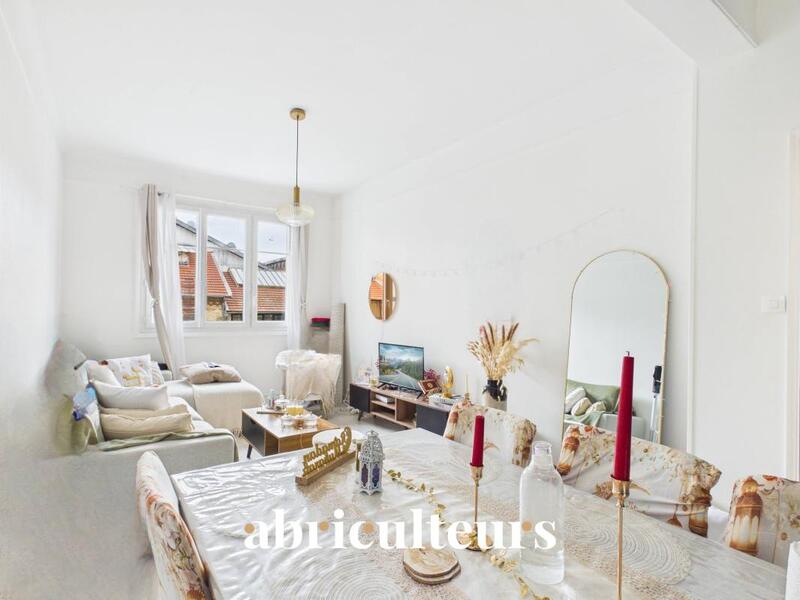 Appartement ancien - 45 m² - 2 pièces