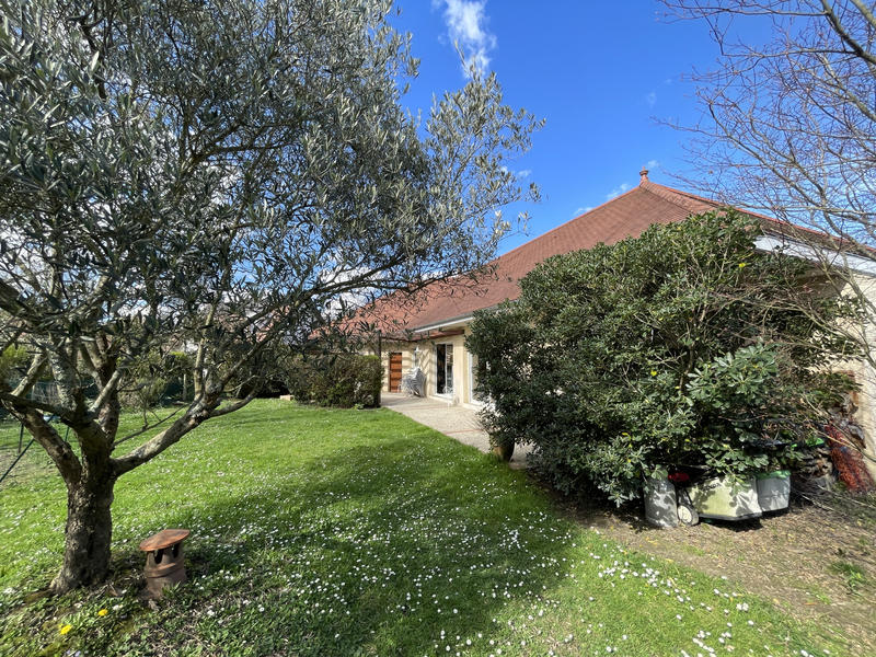 Maison - 147 m² - 6 pièces