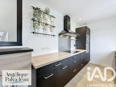 Maison - 107 m² - 5 pièces