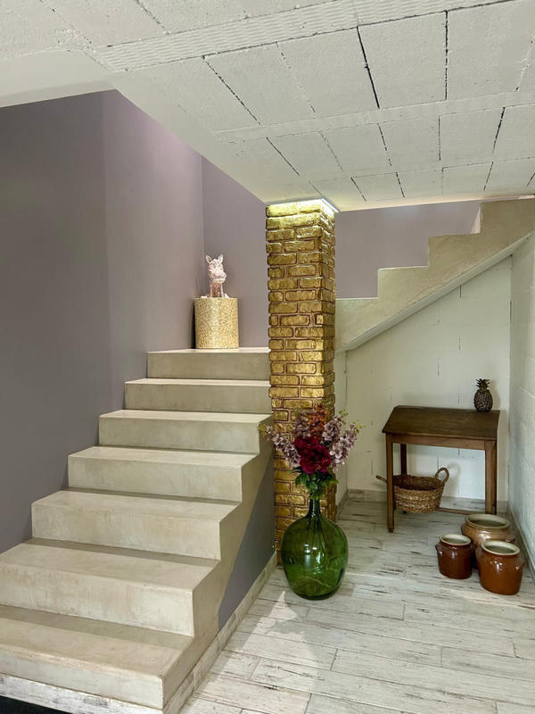 Maison - 300 m² - 6 pièces