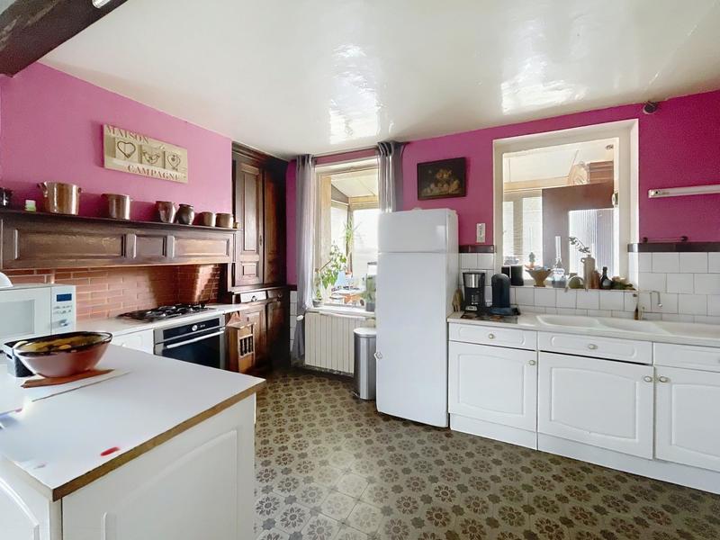 Maison - 164 m² - 8 pièces