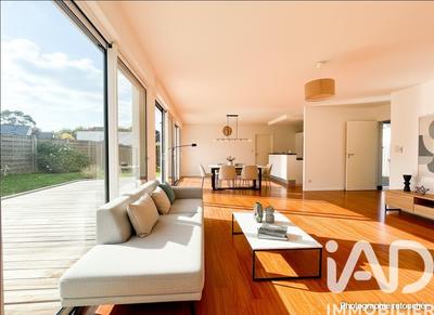 Maison - 150 m² - 7 pièces