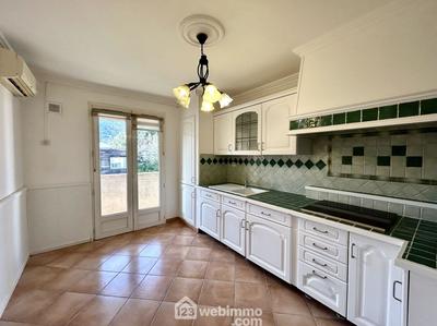 Appartement - 83 m² - 3 pièces