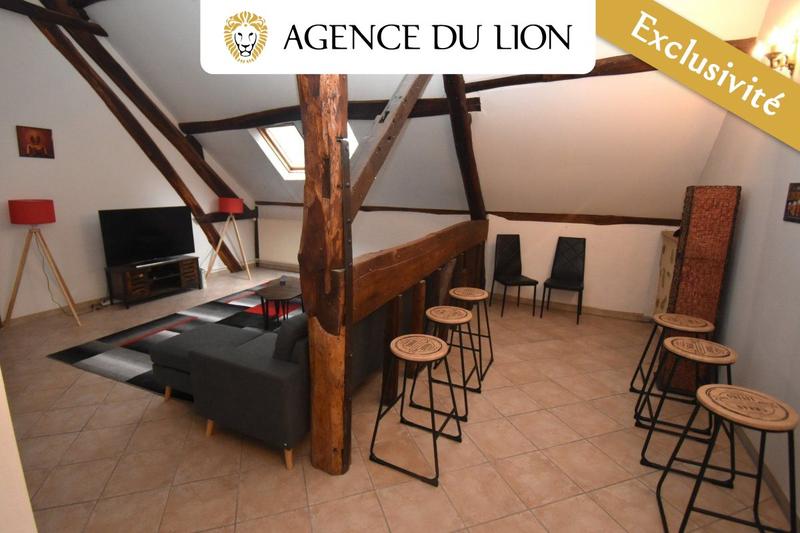 Appartement - 141 m² - 8 pièces