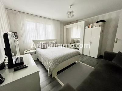 Appartement - 87 m² - 5 pièces