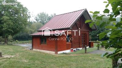 Châlet - 255 m² - 3 pièces