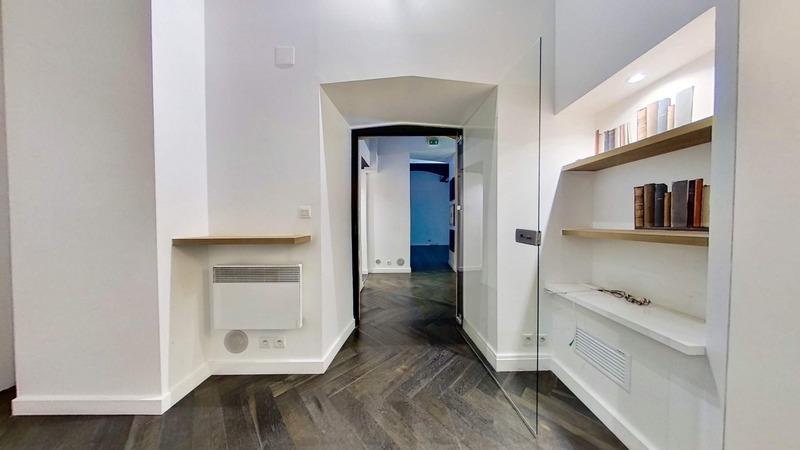 Local commercial - 139 m² - 1 pièce