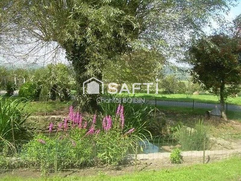 Maison - 258 m² - 8 pièces