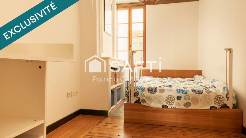 Appartement - 75 m² - 3 pièces