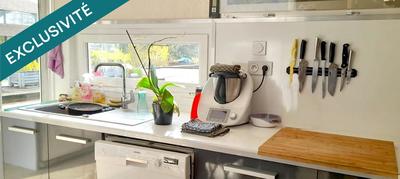 Local commercial - 938 m² - 9 pièces