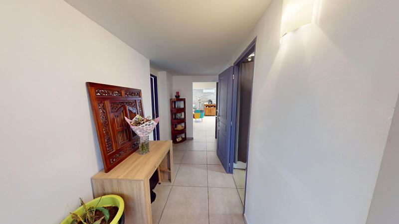 Appartement - 100 m² - 4 pièces