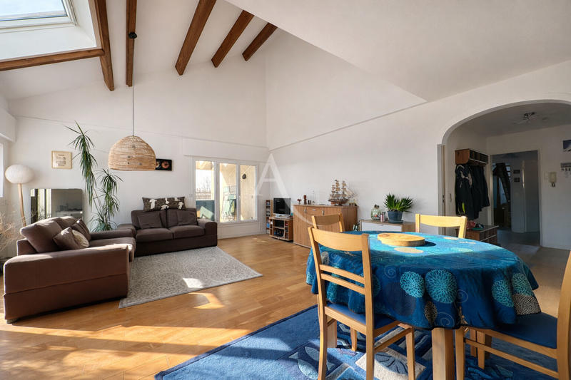 Appartement - 127 m² - 4 pièces