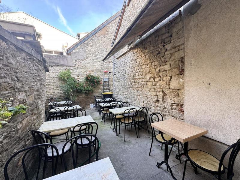 Fonds de commerce - 80 m²