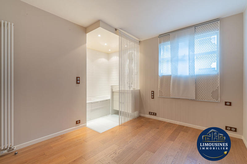 Appartement - 91 m² - 4 pièces