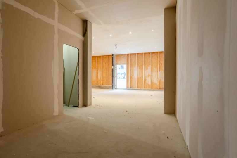 Local commercial - 99 m²