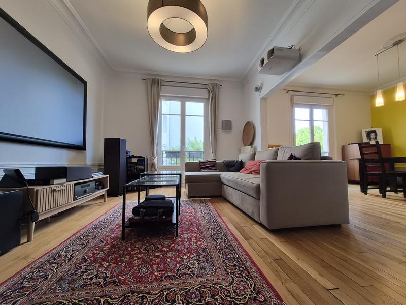 Appartement - 94 m² - 4 pièces