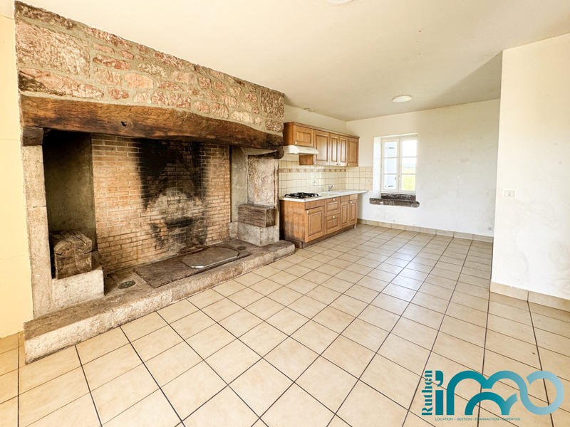 Maison ancienne - 175 m² - 8 pièces