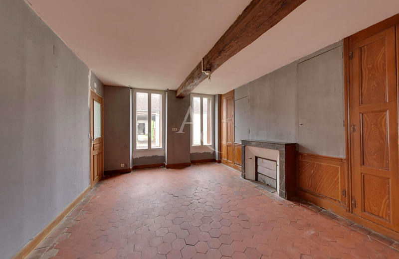 Immeuble - 10 pièces