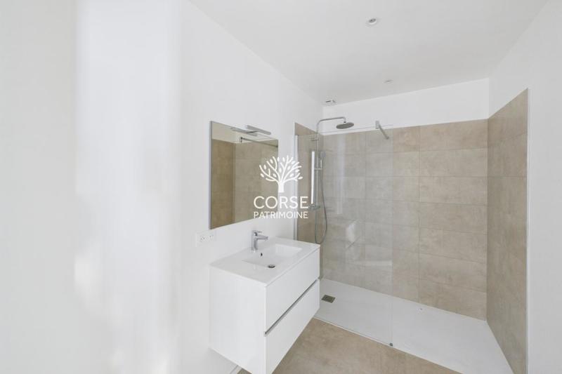 Appartement - 60 m² - 2 pièces