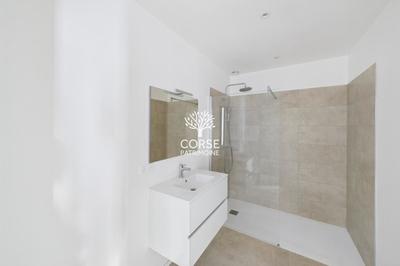 Appartement - 60 m² - 2 pièces