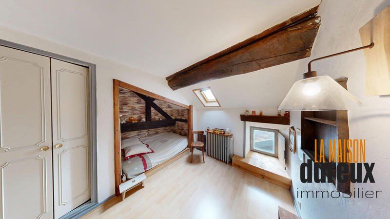 Maison ancienne - 223 m² - 6 pièces