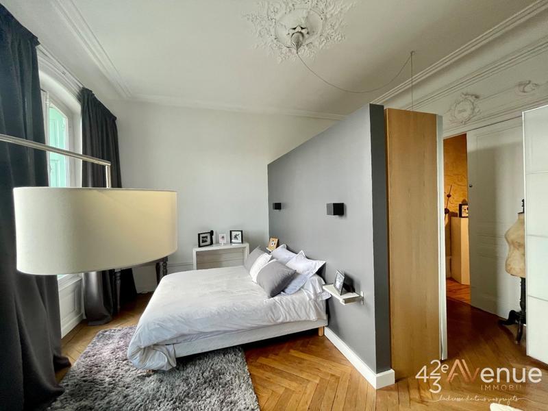 Appartement - 145 m² - 4 pièces