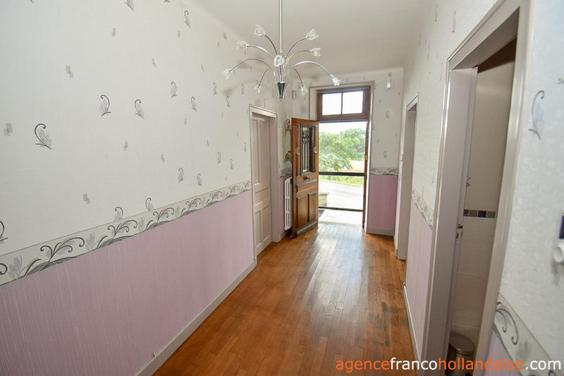 Maison - 136 m² - 6 pièces