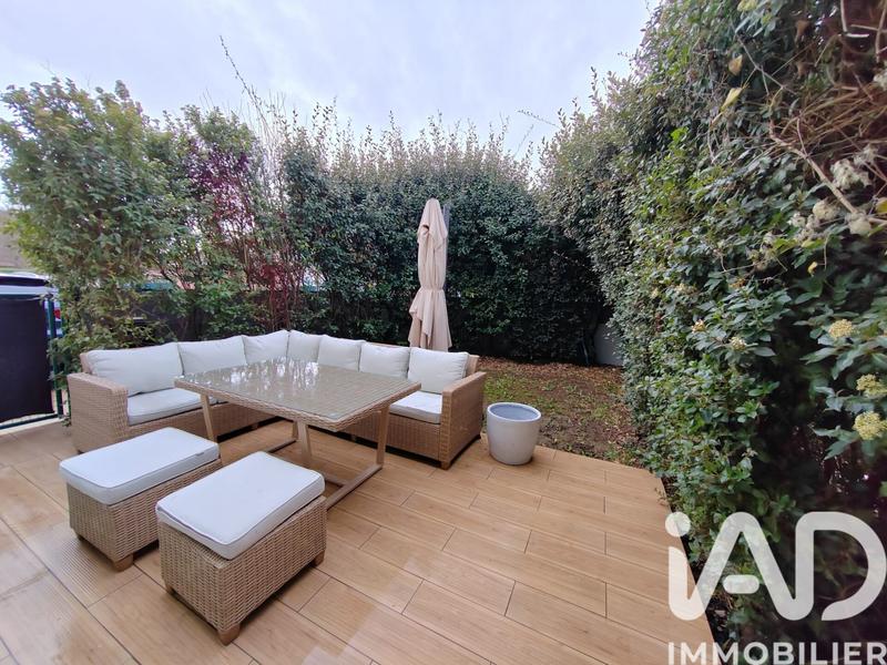 Maison - 111 m² - 4 pièces