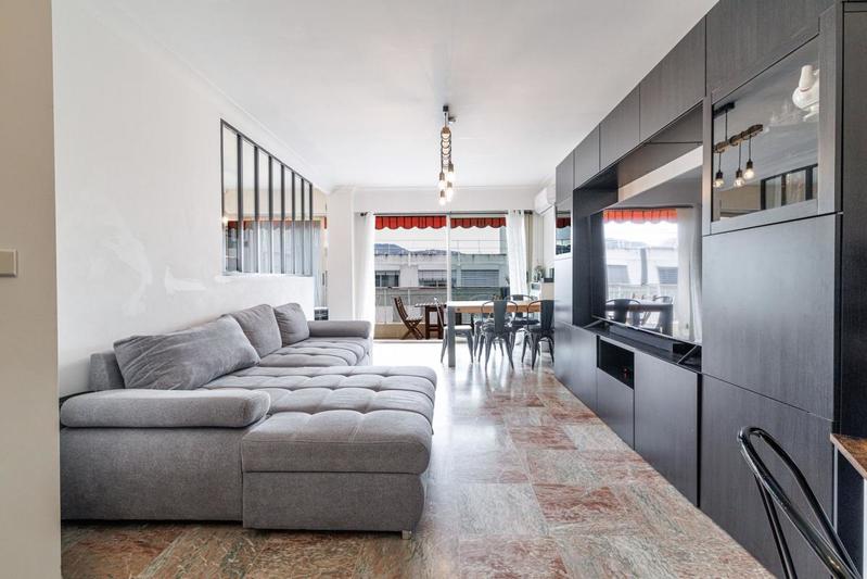 Appartement - 88 m² - 4 pièces