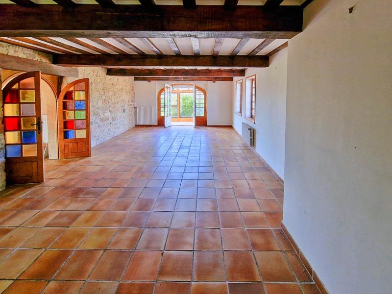 Propriété - 352 m² - 16 pièces