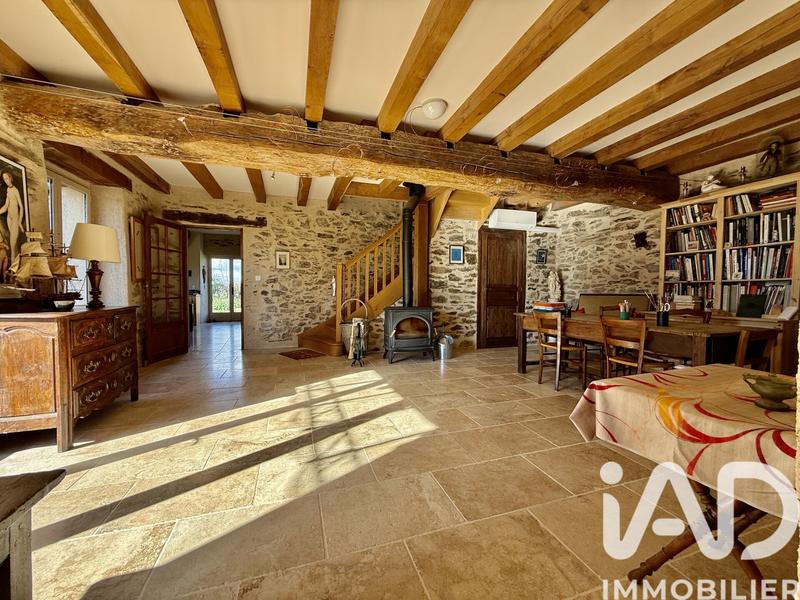 Maison de campagne - 250 m² - 8 pièces