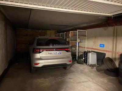 Parking / Garage - 48 m²