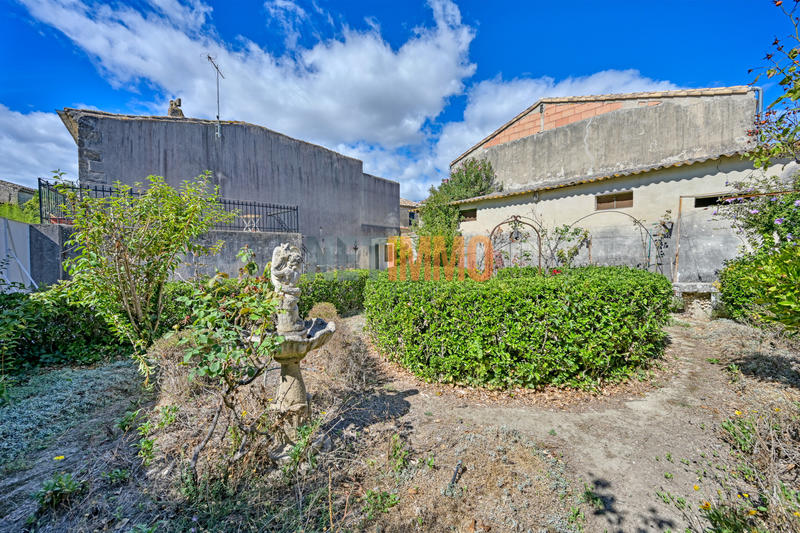 Maison de village - 125 m² - 8 pièces