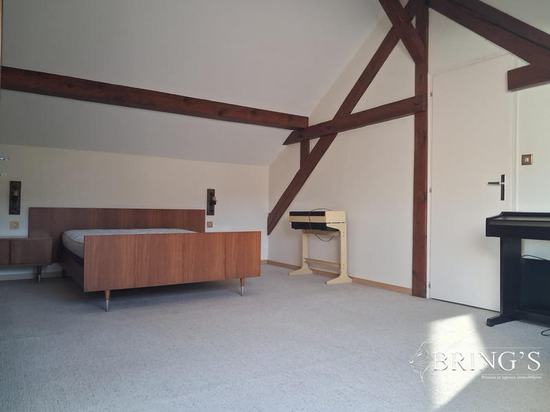 Maison - 127 m² - 5 pièces
