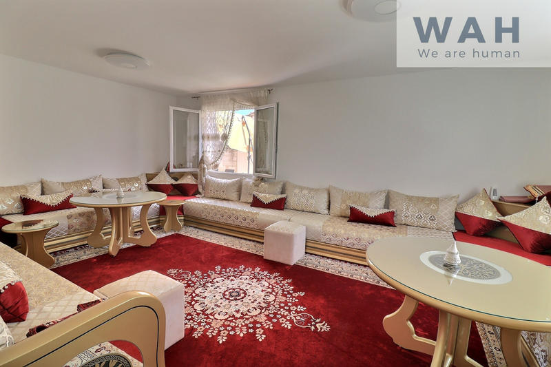 Maison - 194 m² - 9 pièces