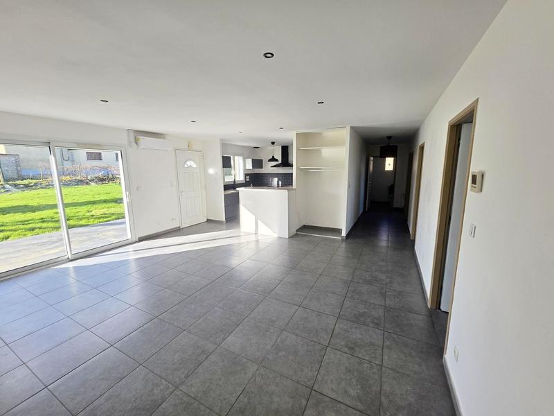 Maison - 90 m² - 4 pièces