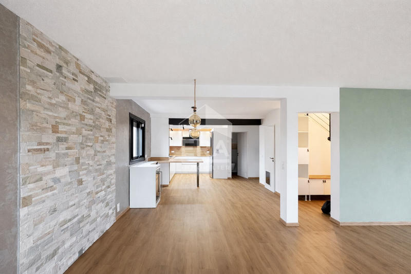 Maison - 135 m² - 6 pièces