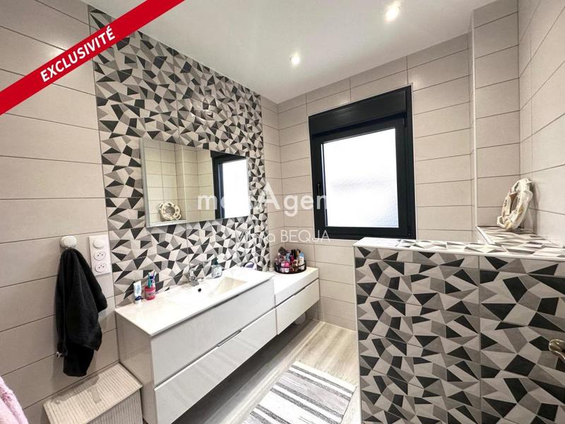 Maison - 180 m² - 5 pièces