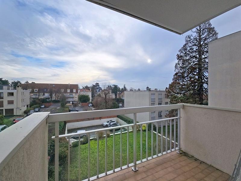 Appartement - 81 m² - 4 pièces