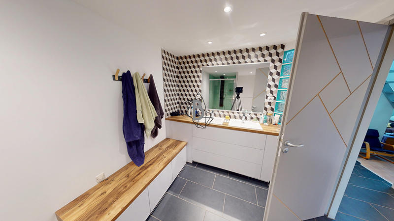 Duplex - 164 m² - 5 pièces