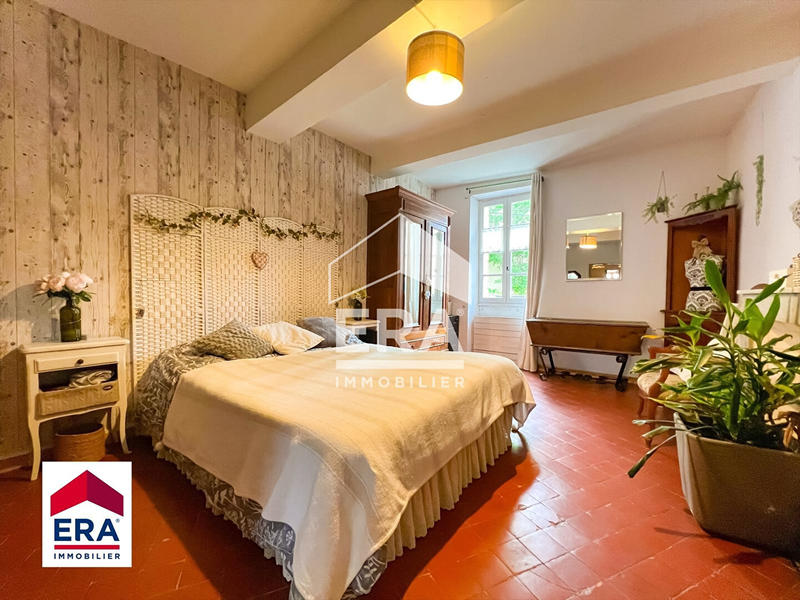 Maison - 147 m² - 6 pièces