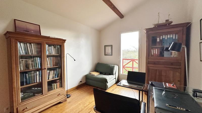 Maison contemporaine - 188 m² - 6 pièces